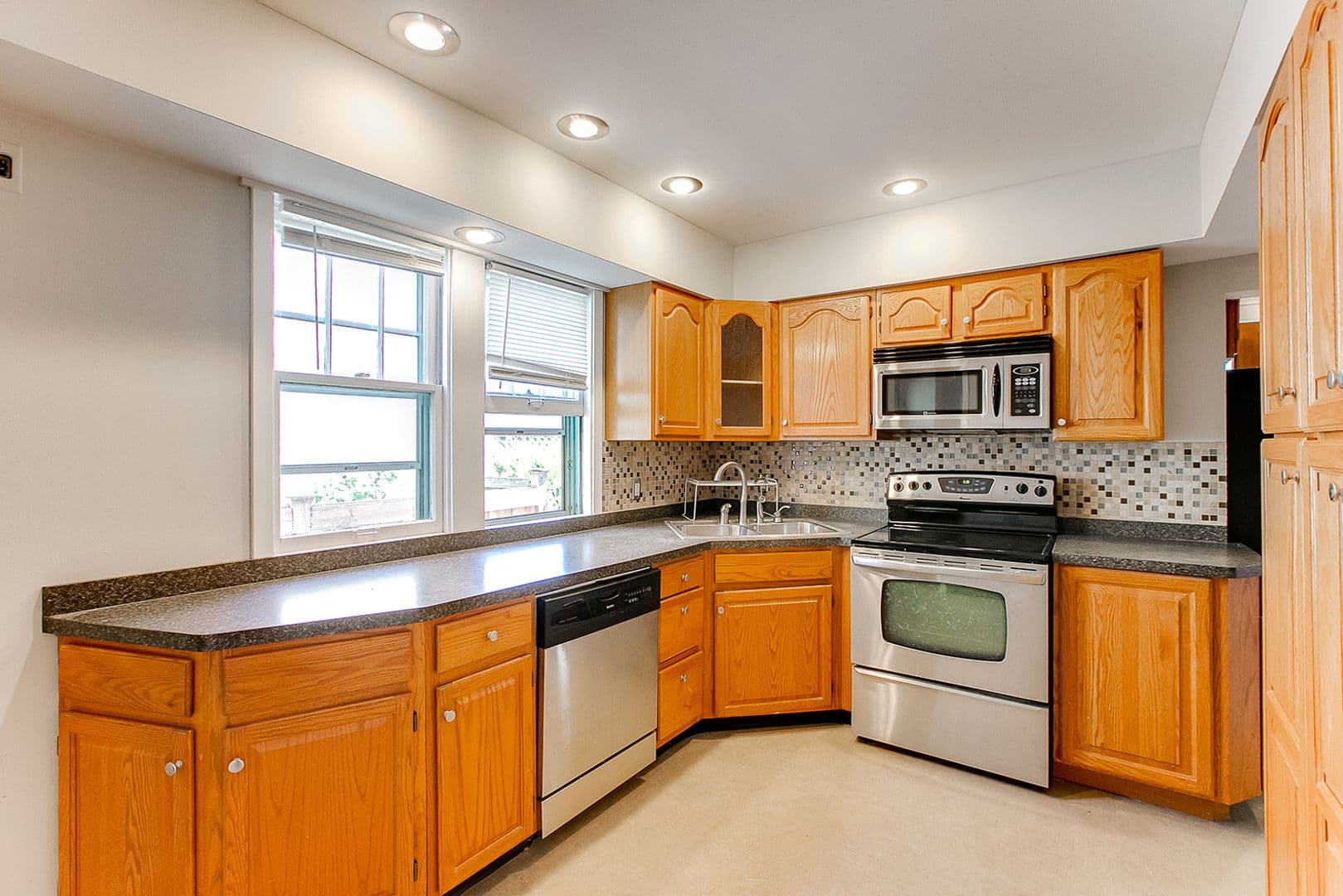St. Paul House: 1576 Sargent Ave
