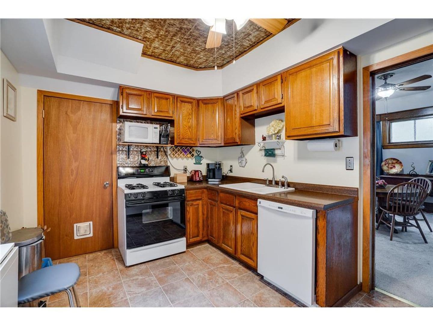 St. Paul House: 1620 Concordia Ave