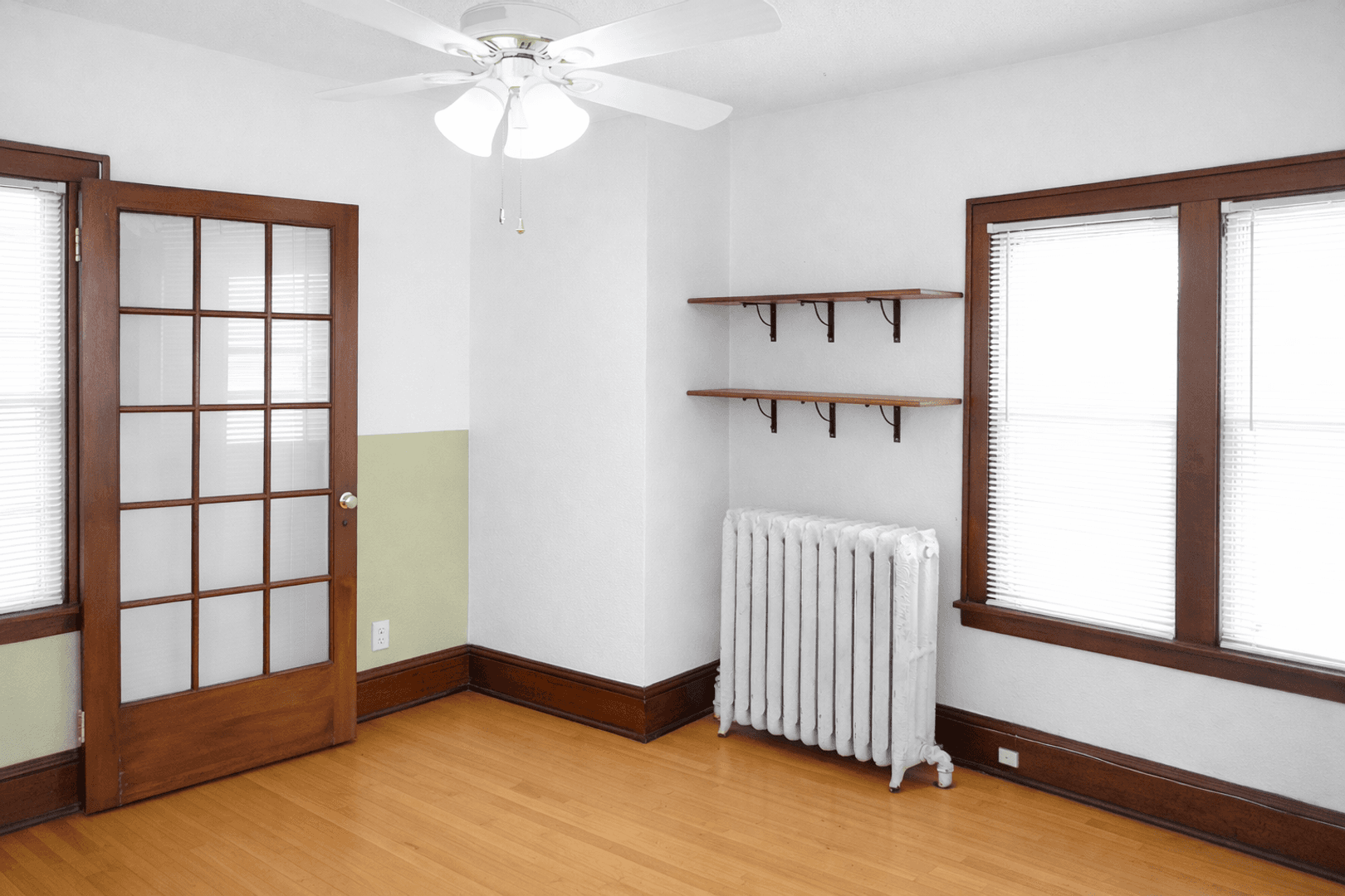 Minneapolis Apartment: 410 5th St NE