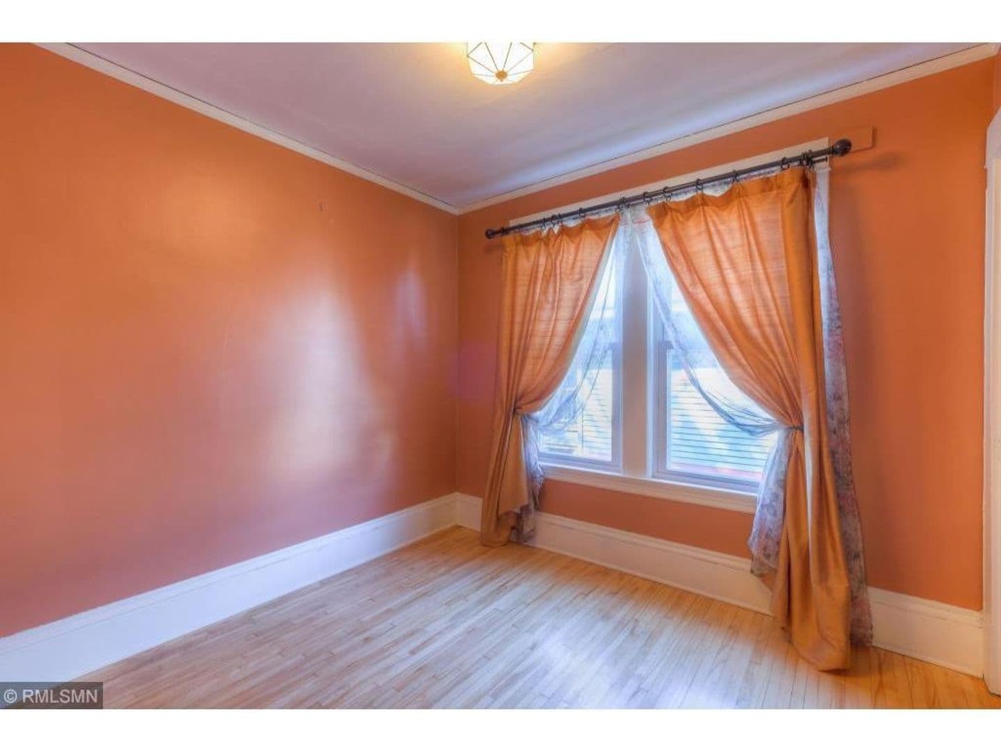 St Paul House: 1654 Van Buren Ave
