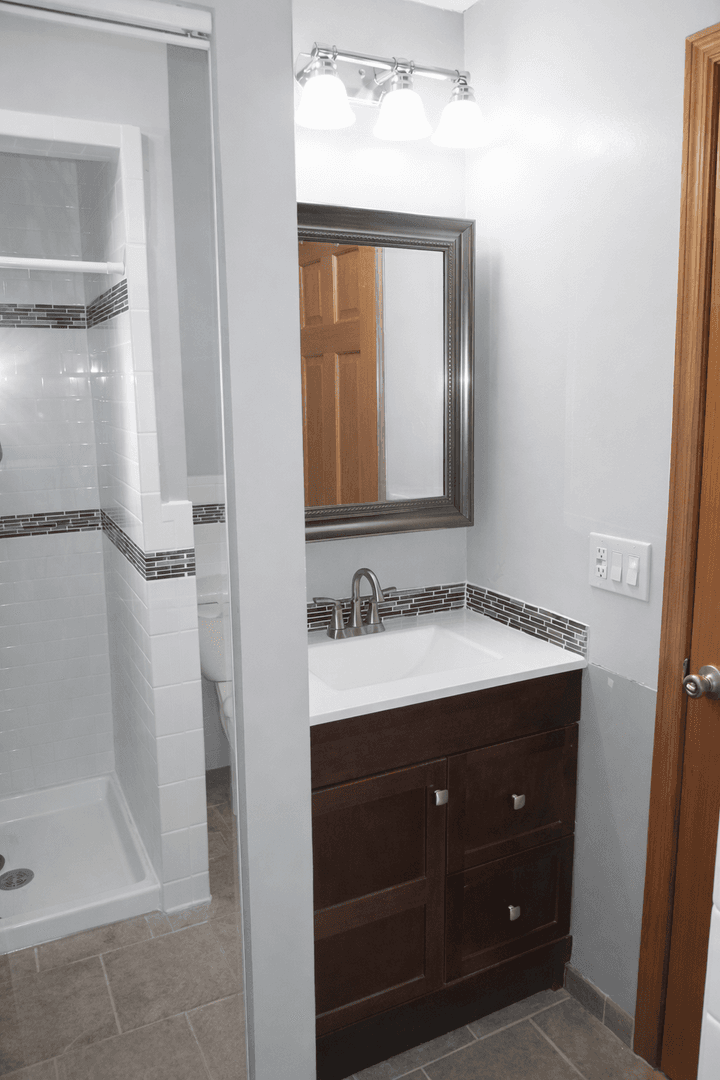 Minneapolis Apartment: 2905 32nd Ave NE