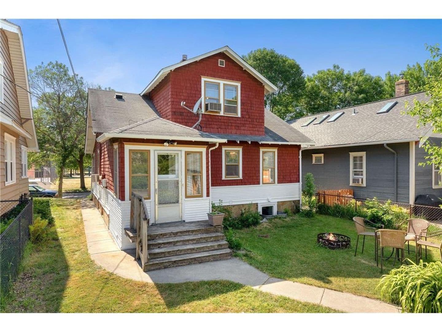 St. Paul House: 620 N Asbury St