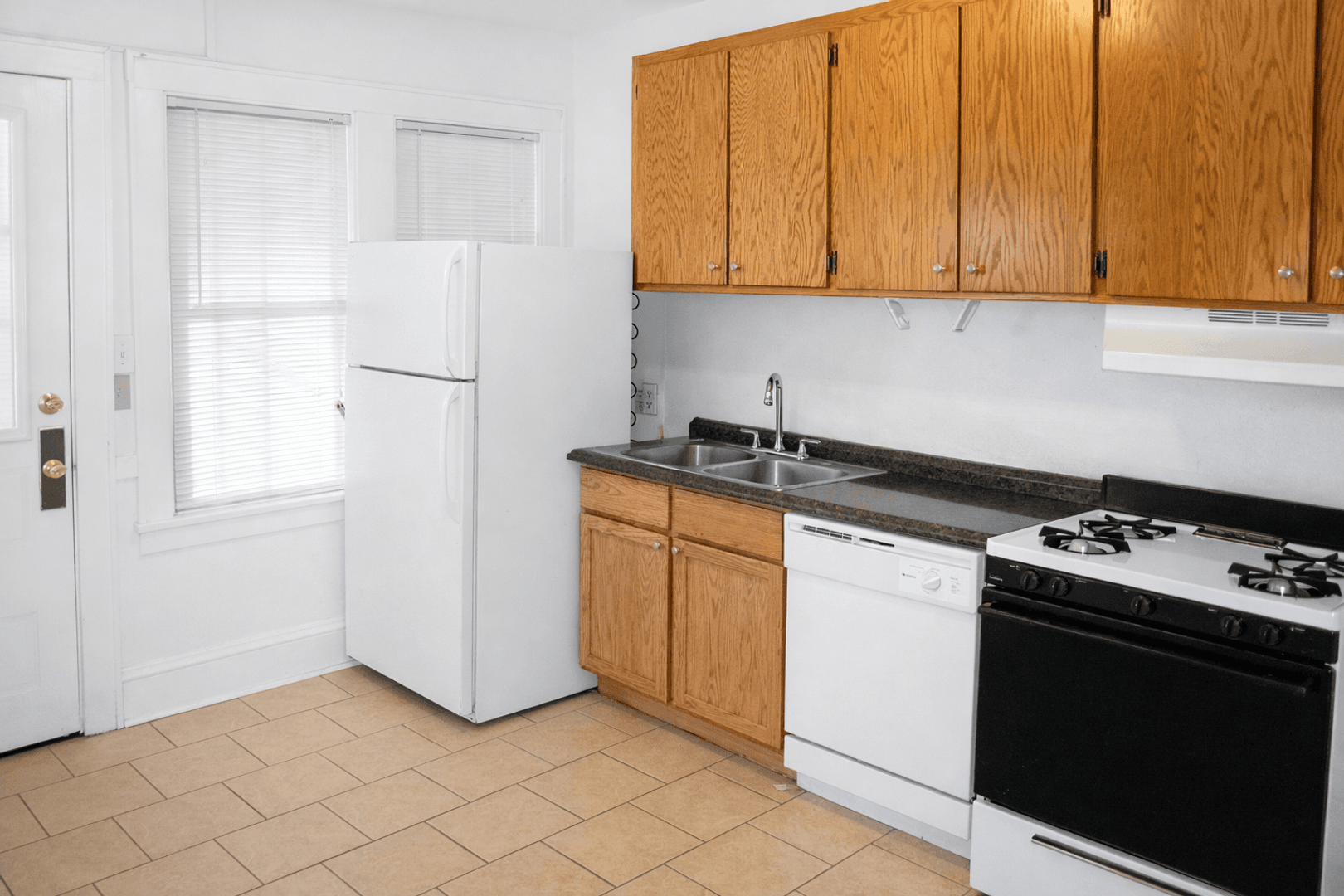 Minneapolis Apartment: 410 5th St NE