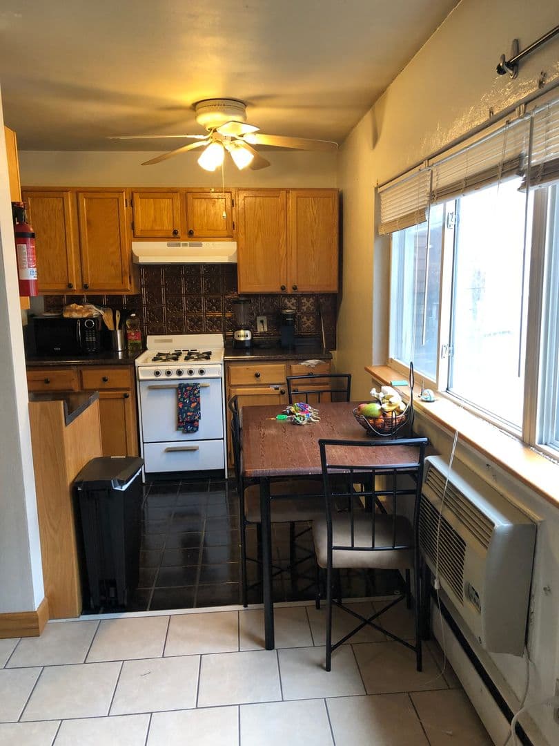 Minneapolis Apartment: 814 8th St SE