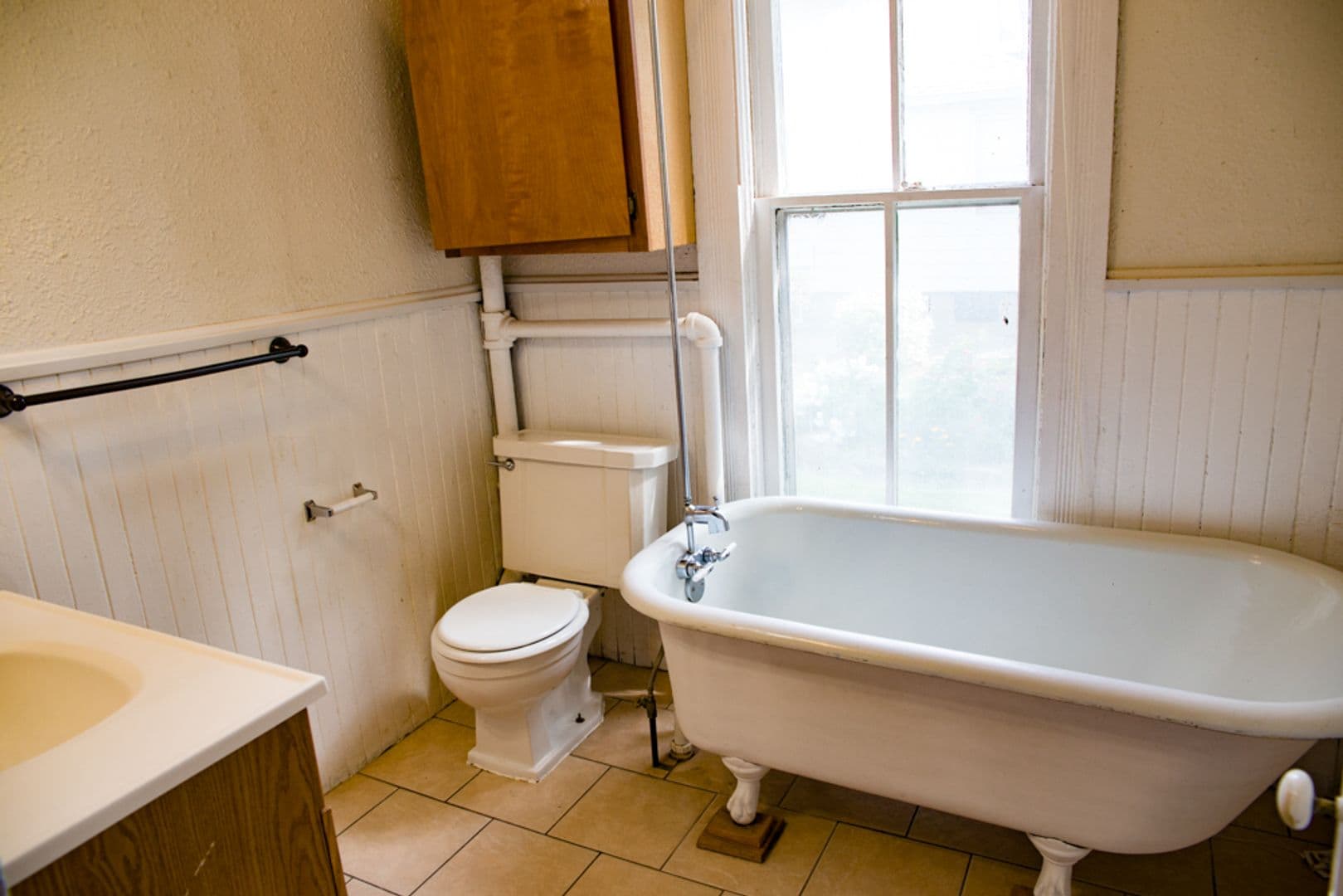 Minneapolis Apartment: 2108 Talmage Ave SE