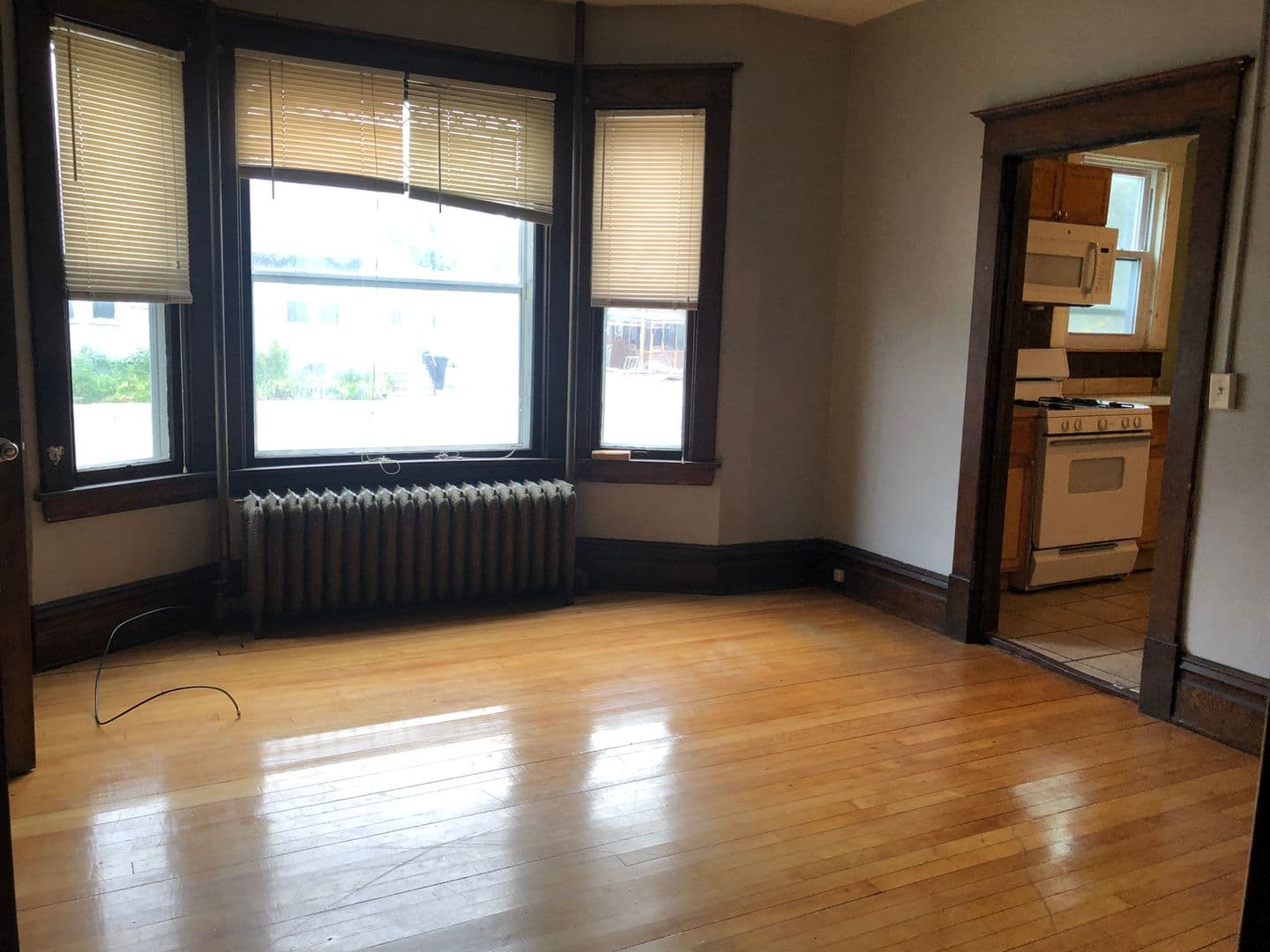 Minneapolis Apartment: 1114-16 14th Ave SE