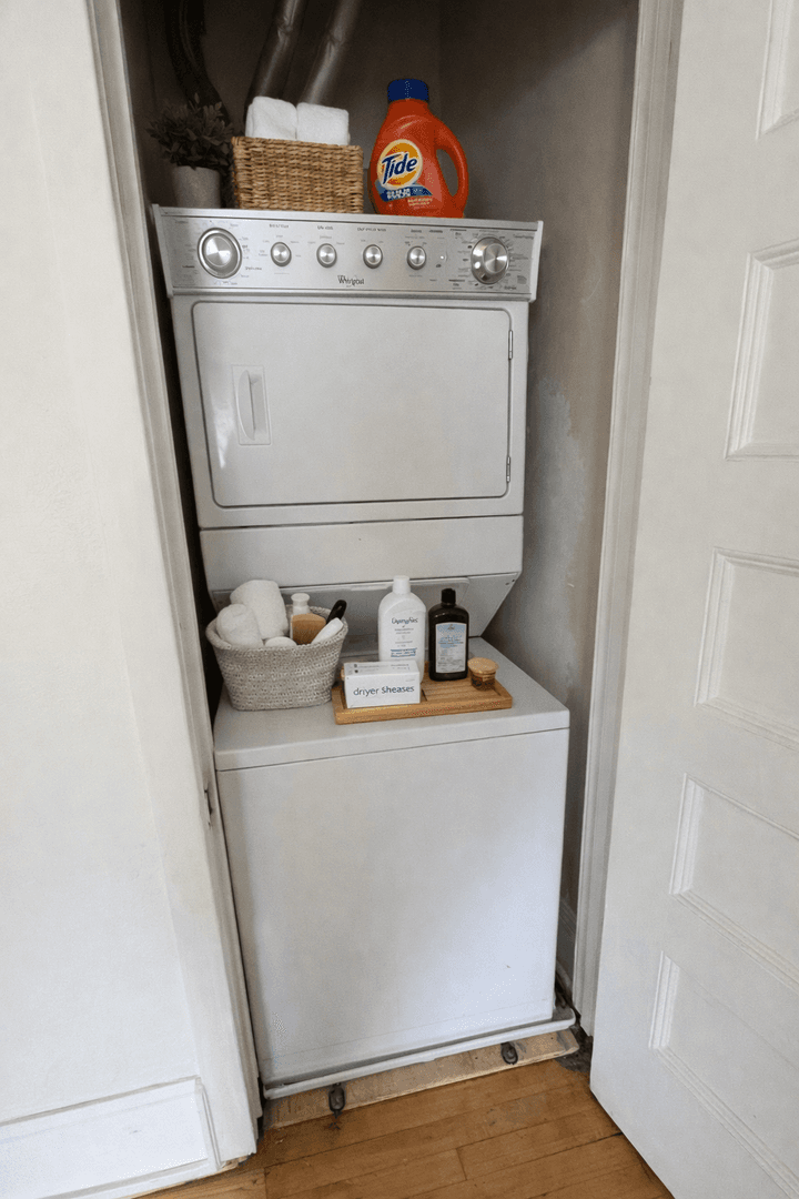 Minneapolis Apartment: 800 4th St SE