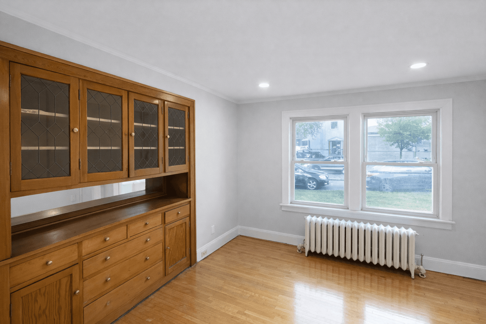 Minneapolis House: 809 13th Ave SE