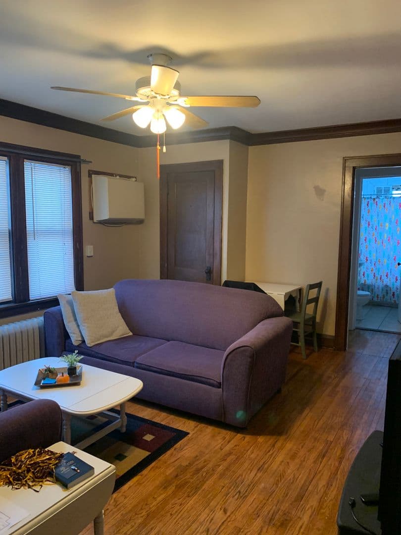 Minneapolis Apartment: 806-08 5th St SE