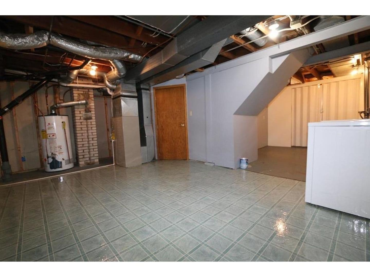 St. Paul House: 818 Aldine St