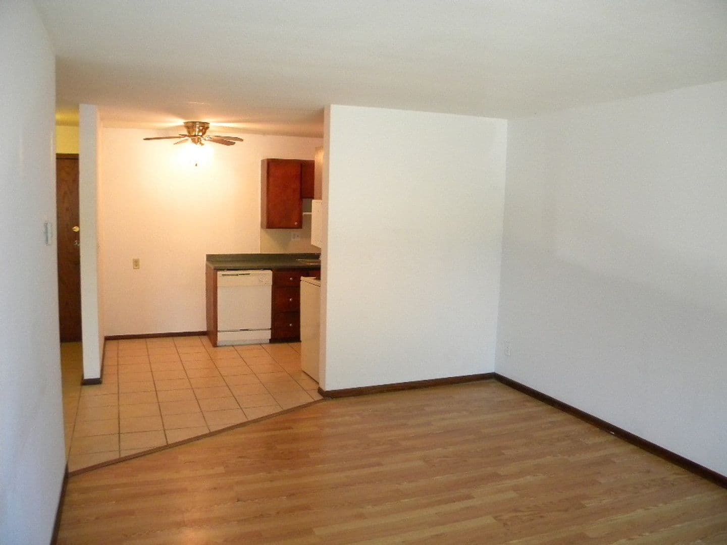 Minneapolis Apartment: 904-912 21st Ave S