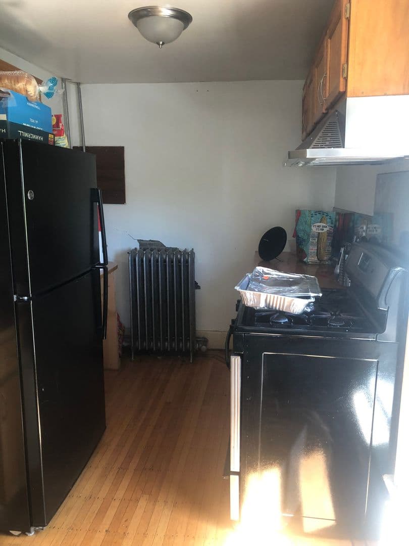 Minneapolis Apartment: 821 6th St SE