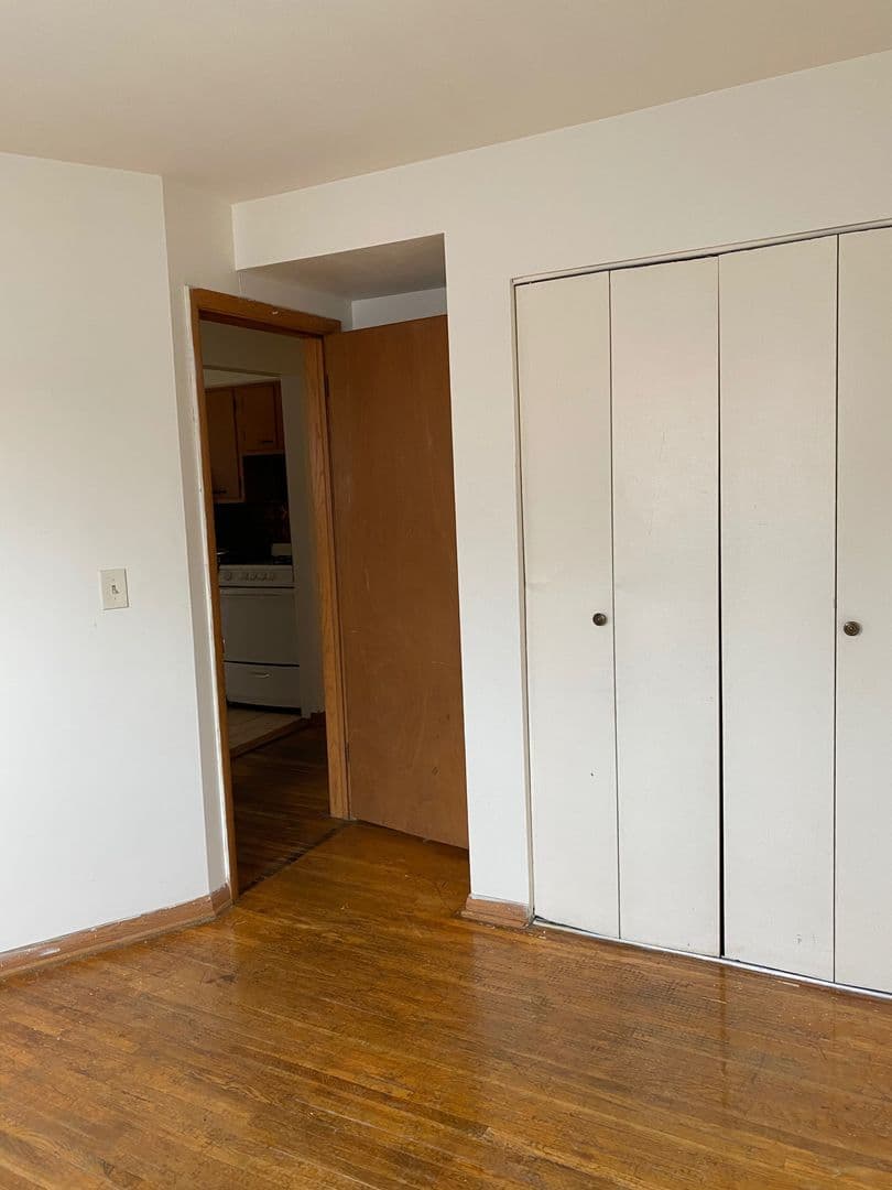Minneapolis Apartment: 1823 Ulysses St NE
