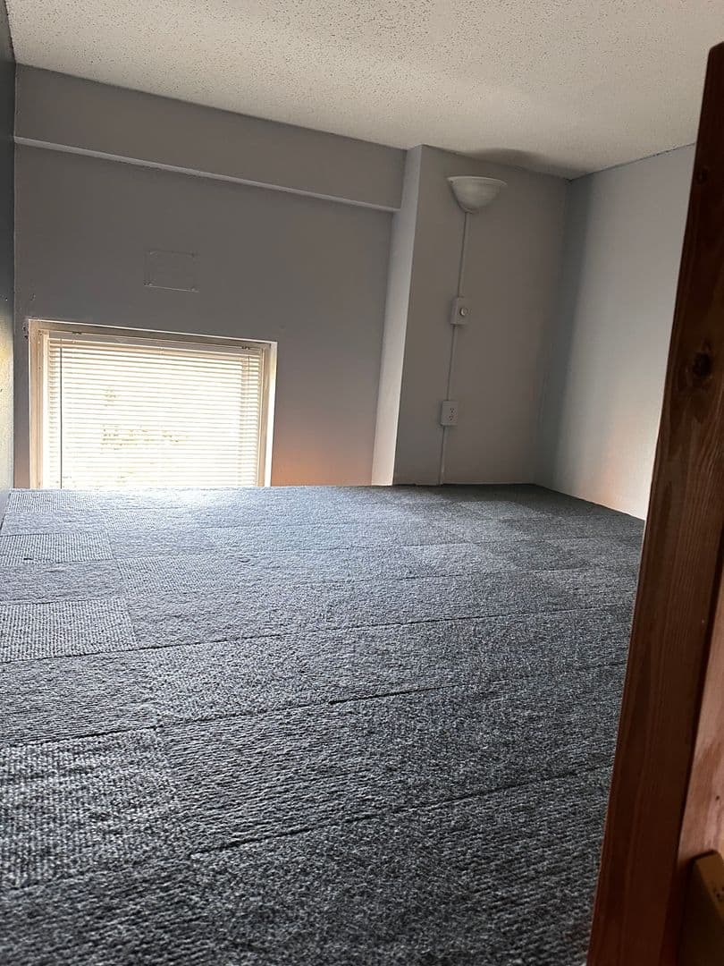 Minneapolis Apartment: 414 7th Ave SE