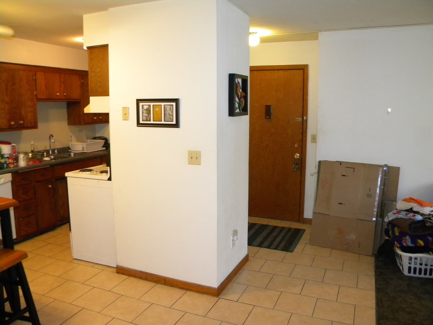 Minneapolis Apartment: 720 6th Ave SE