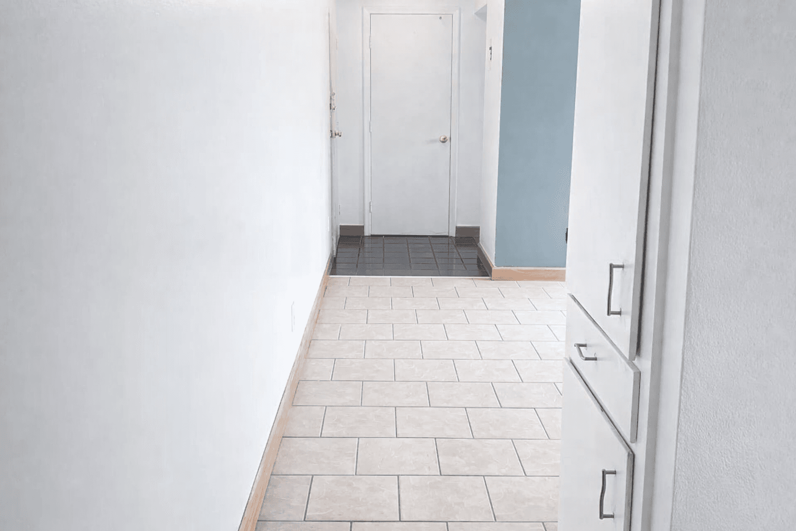 Minneapolis Apartment: 810 8th St SE