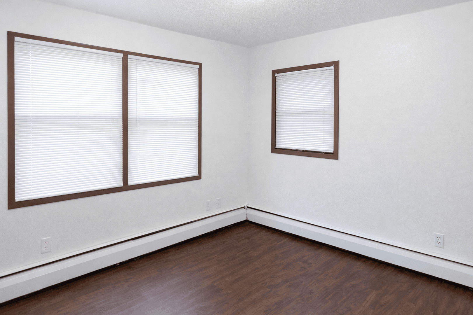 Minneapolis Apartment: 513 8th Ave SE
