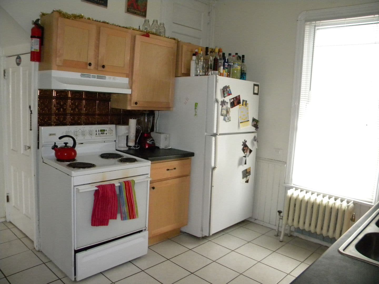 St. Paul Apartment: 2215 Como Ave