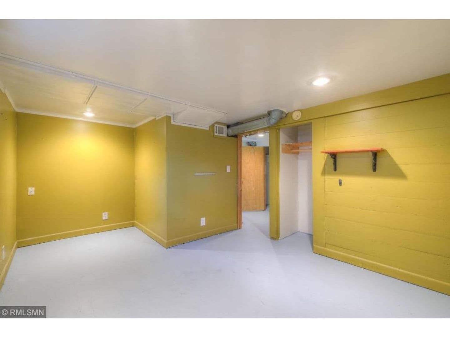 St Paul House: 1654 Van Buren Ave