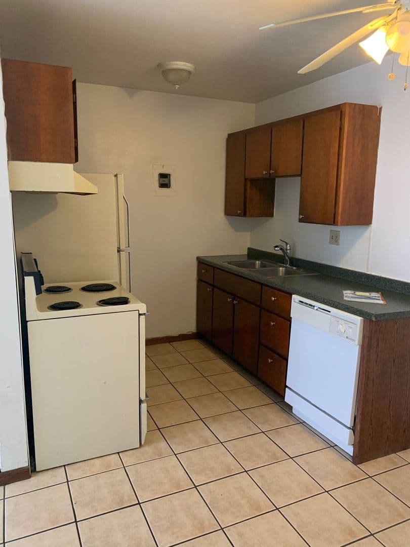 Minneapolis Apartment: 904-912 21st Ave S