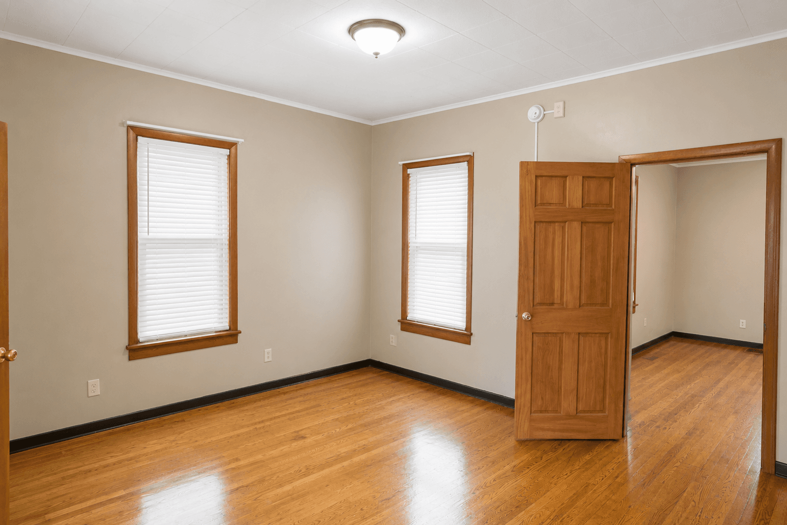 Minneapolis Apartment: 608 8th St SE