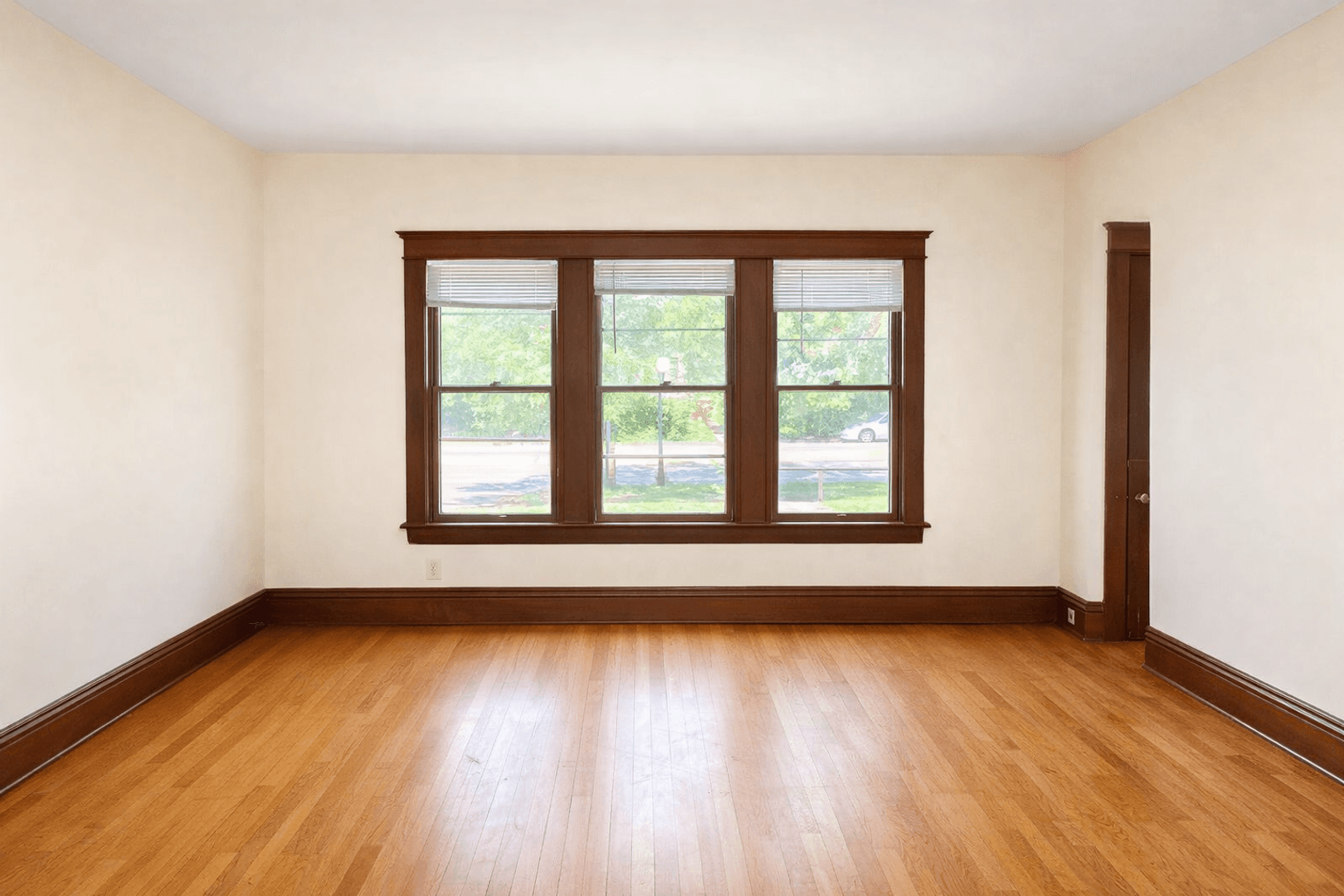 St. Paul House: 1872 Marshall Ave