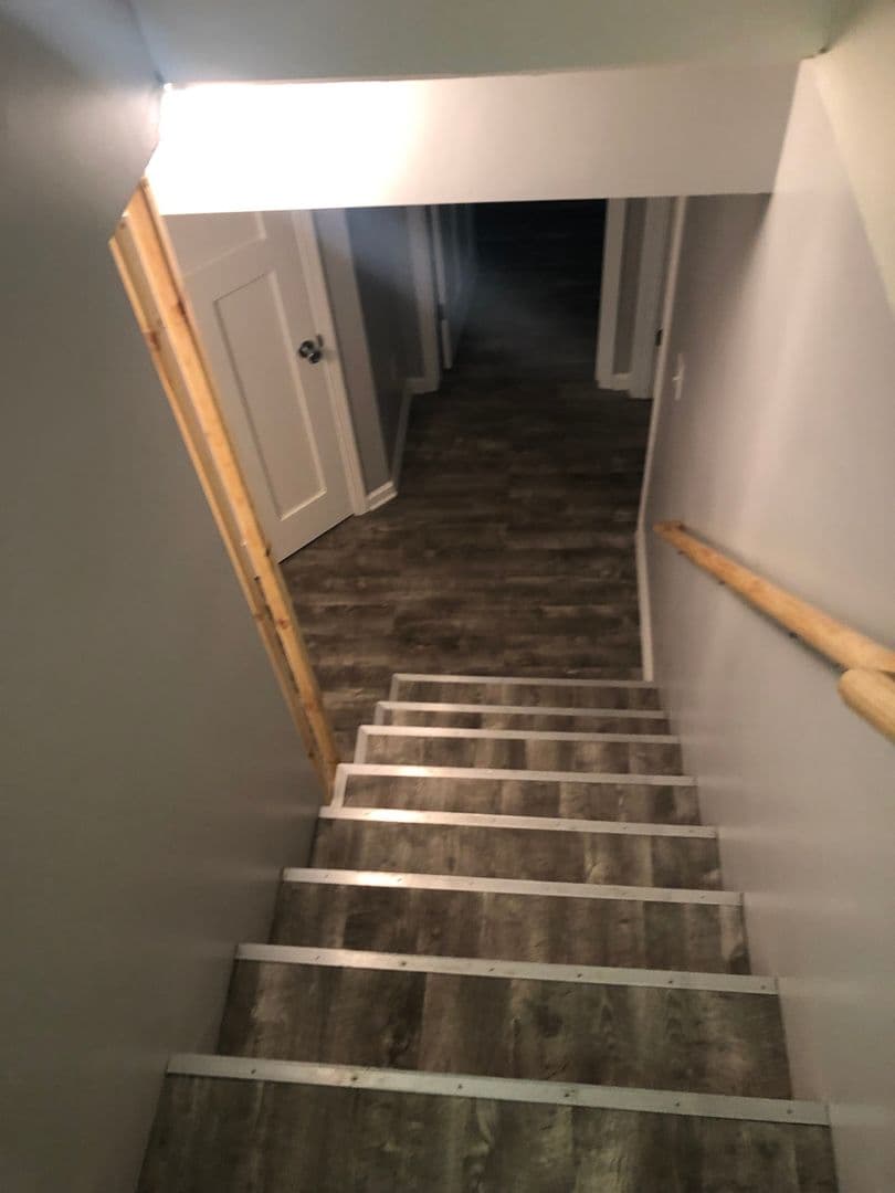 Minneapolis House: 1076 18th Ave SE