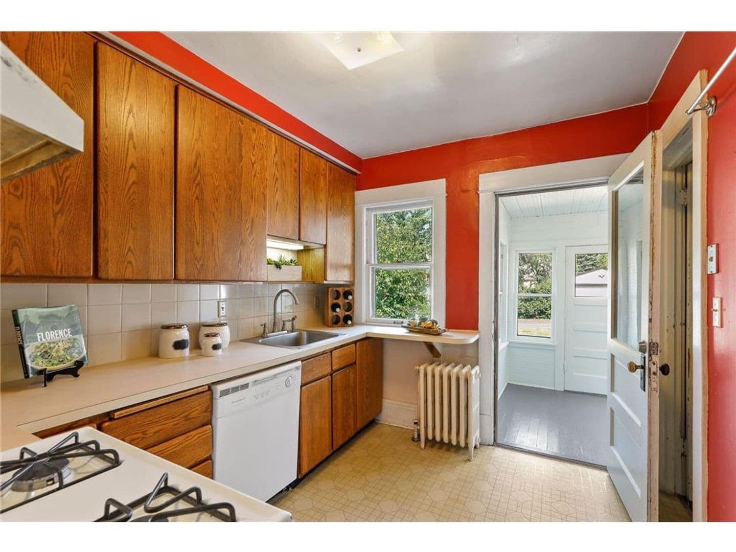 St. Paul House: 620 N Asbury St