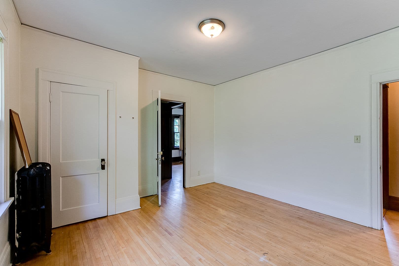 St. Paul Apartment: 1517 Fairmount Ave