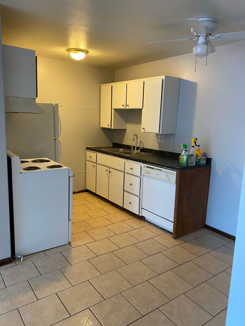 Minneapolis Apartment: 904-912 21st Ave S