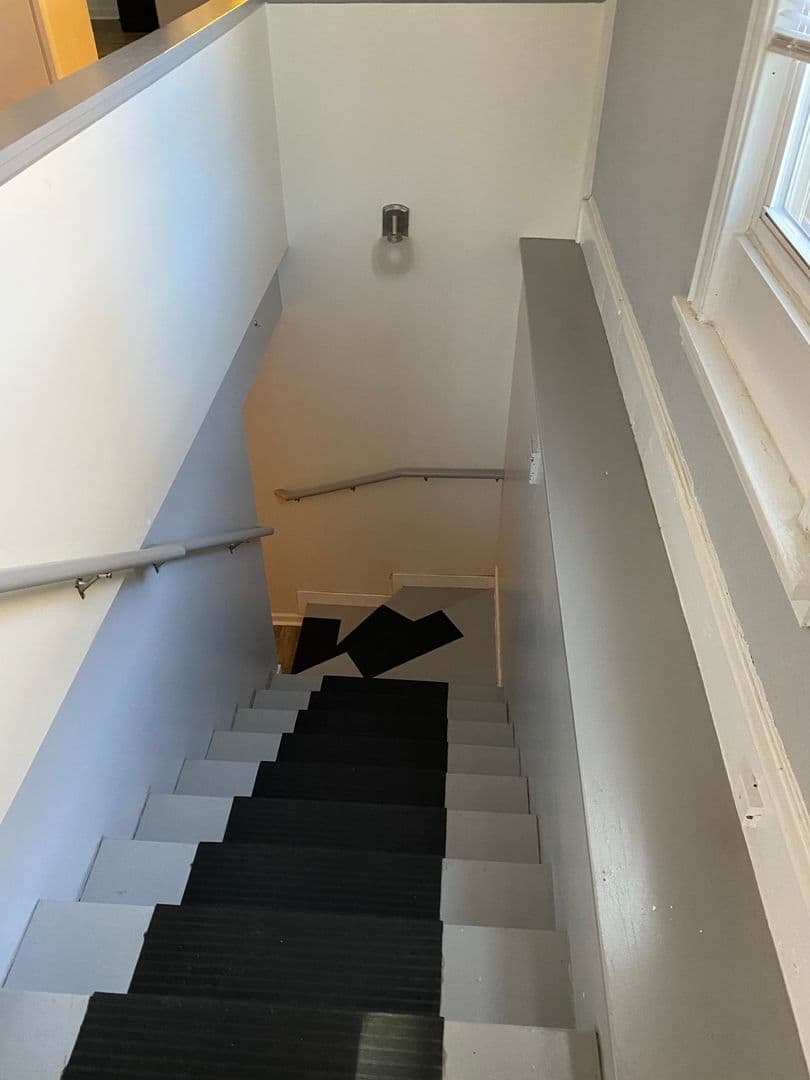Minneapolis Apartment: 1212 Como Ave SE
