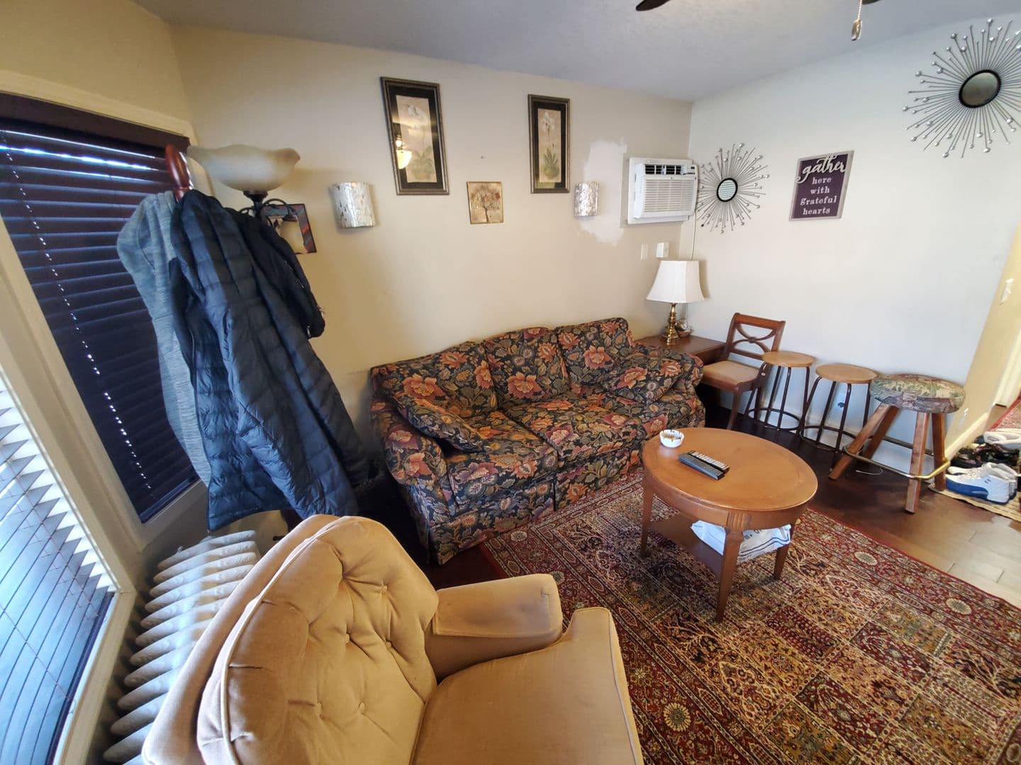 St. Paul Apartment: 293 Wilder St