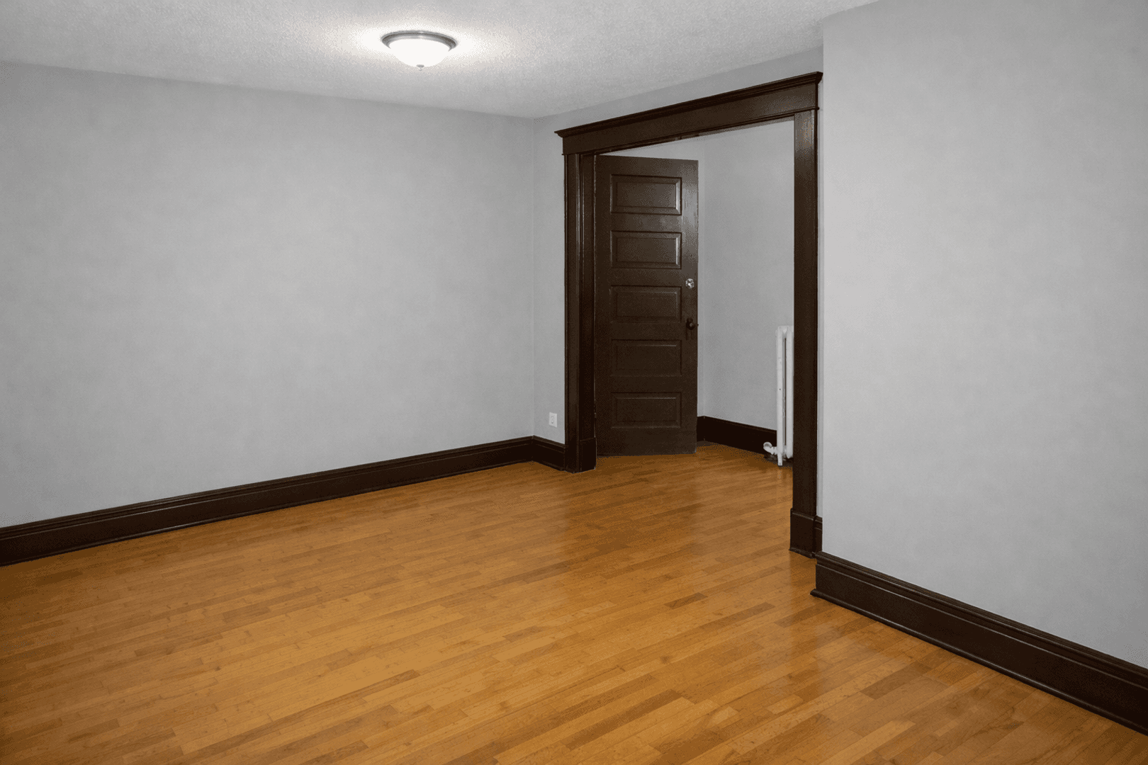 Minneapolis Apartment: 2616 Taylor St NE