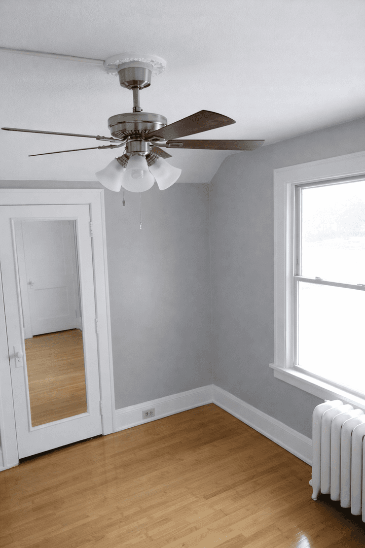 Minneapolis House: 809 13th Ave SE
