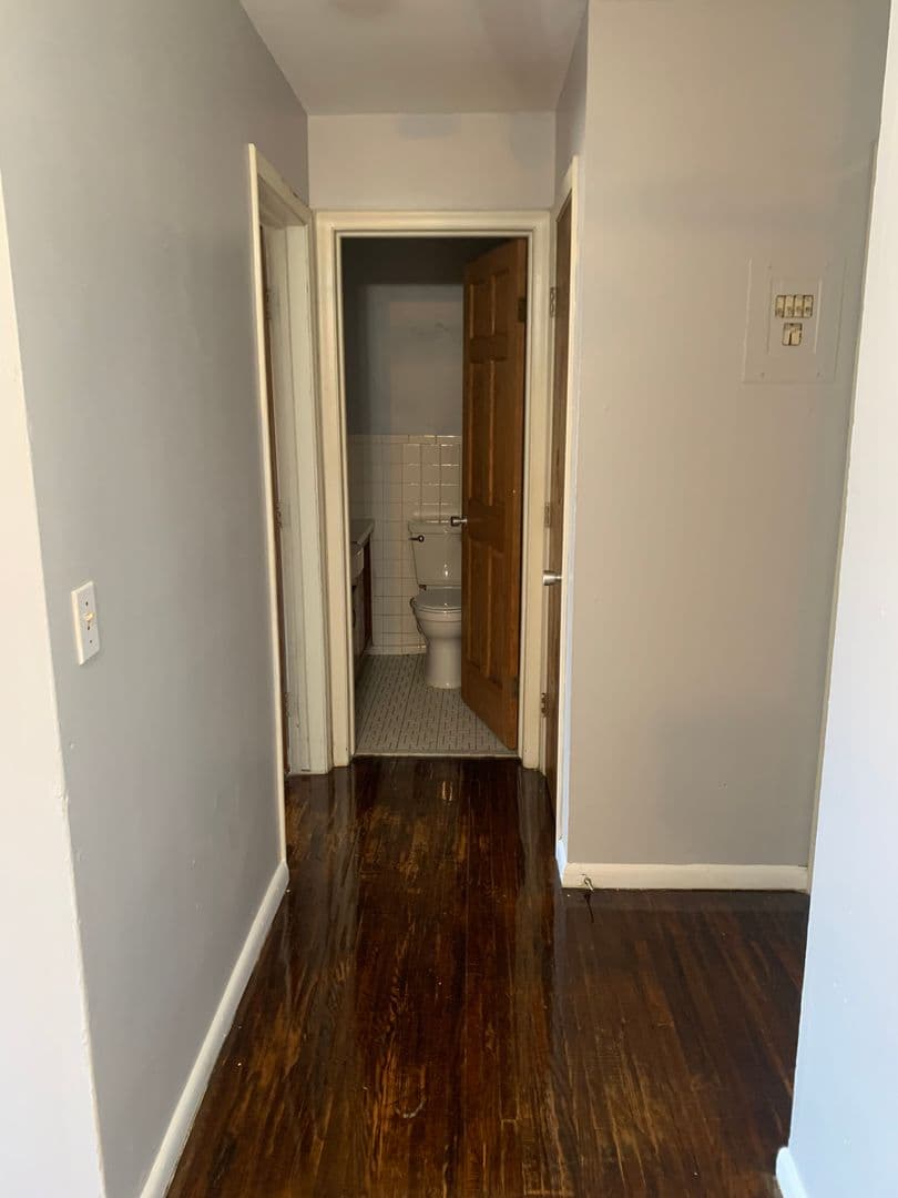 Minneapolis Apartment: 801 University Ave SE