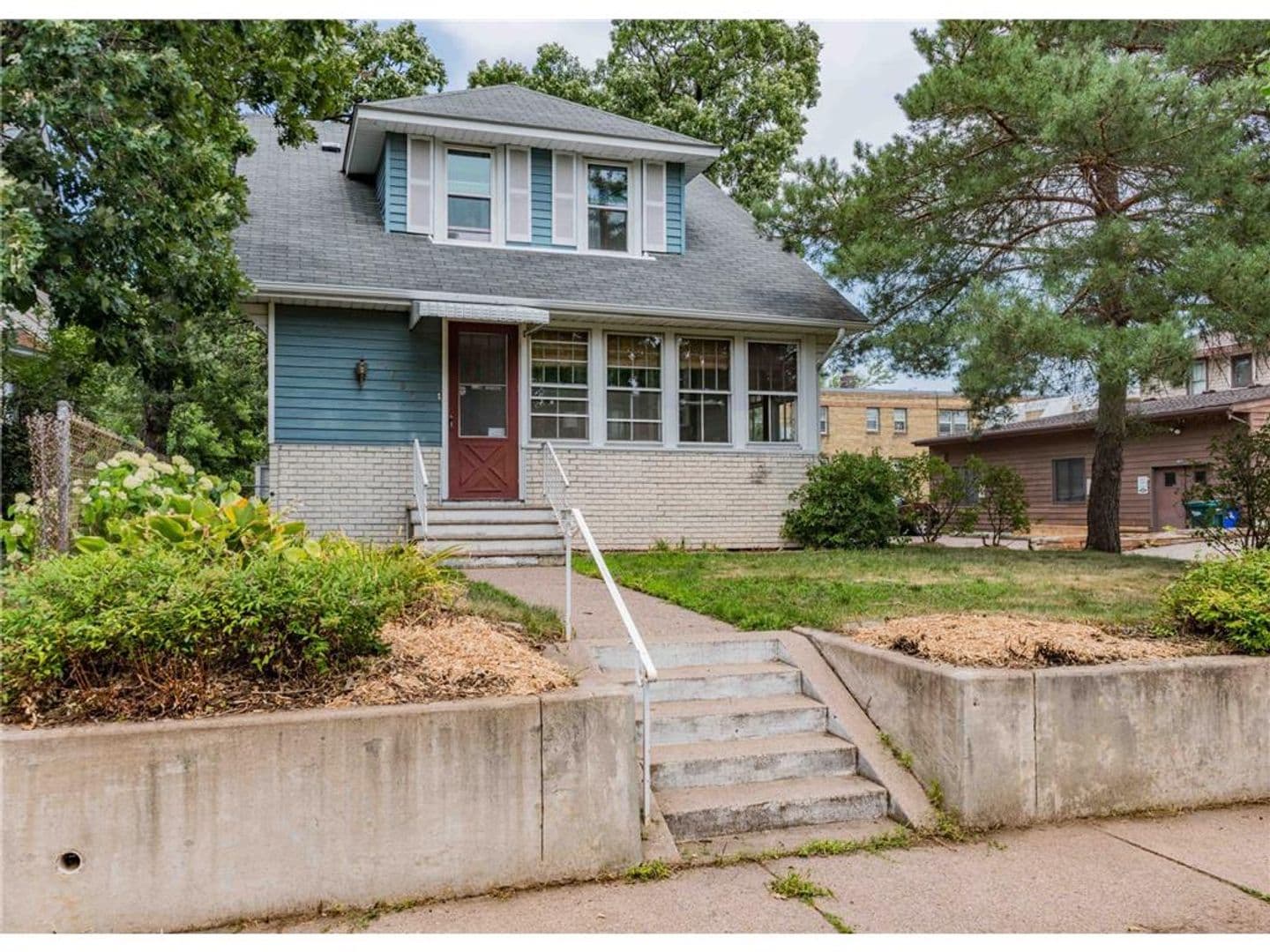 St. Paul House: 1597 Lafond Ave