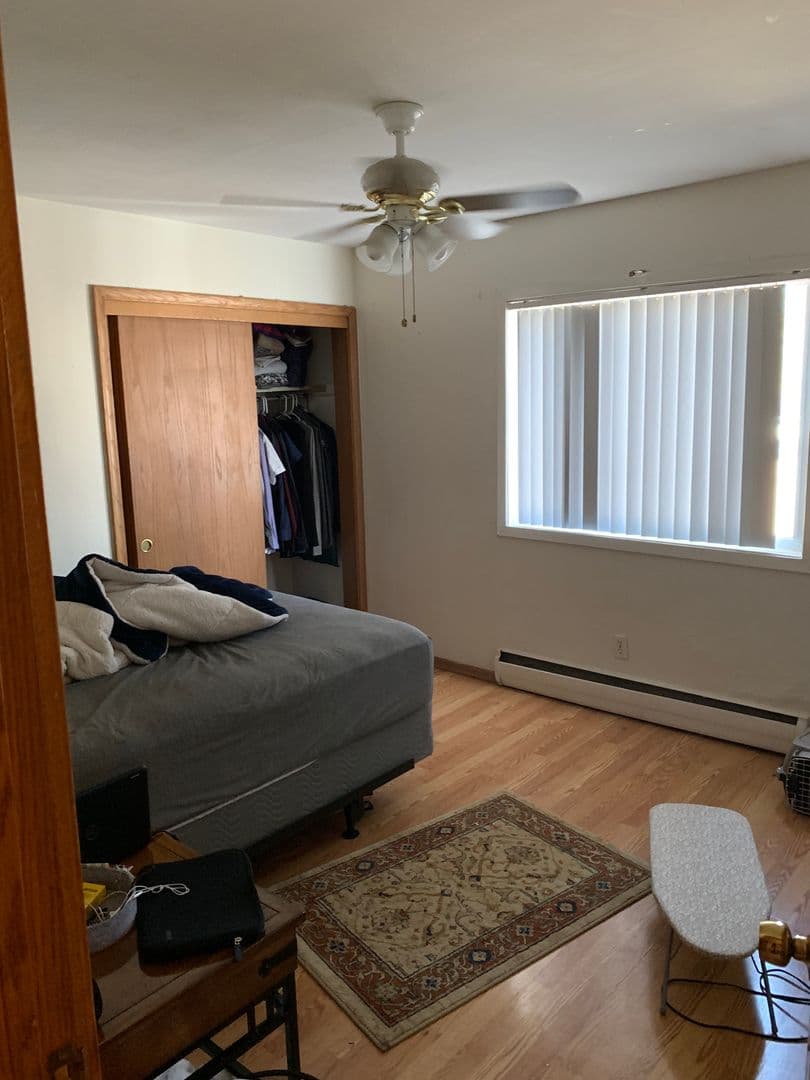 Minneapolis Apartment: 414 7th St SE