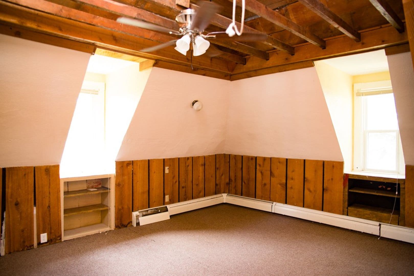 Minneapolis Apartment: 809 6th St SE