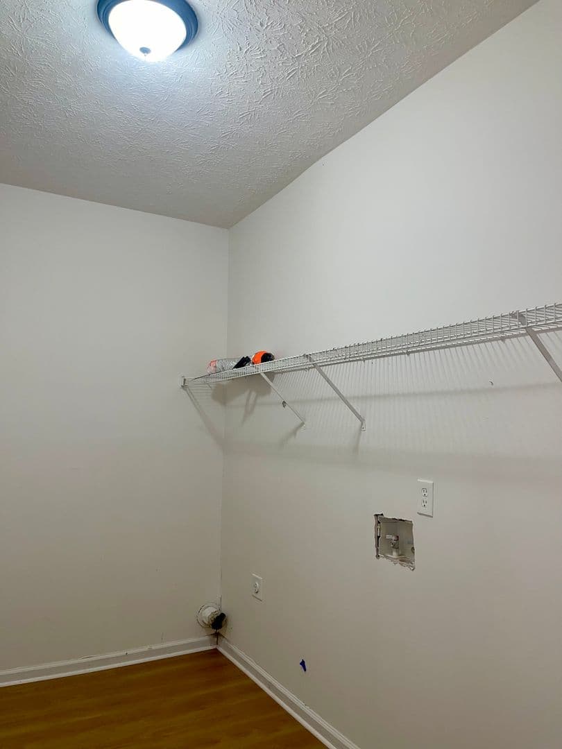 Jonesboro House: 8262 Parkwood Place