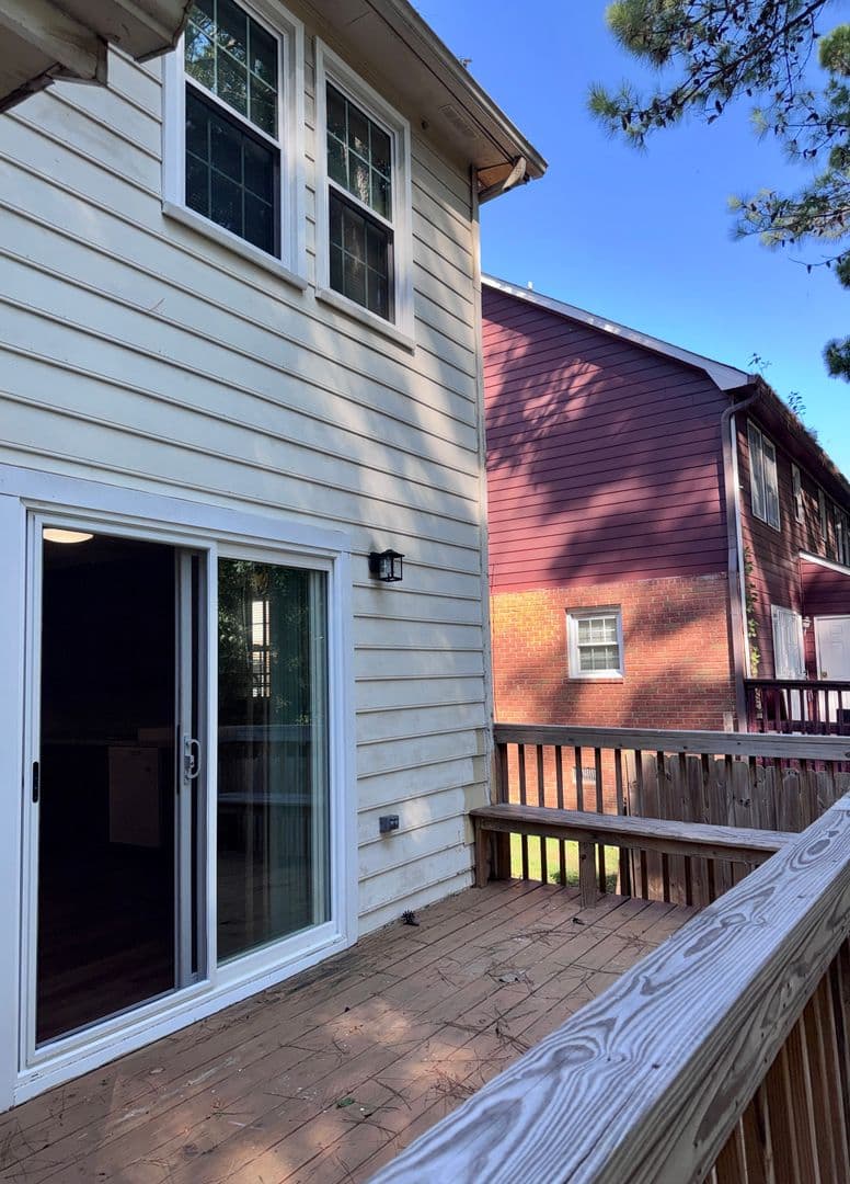 Stone Mountain Townhome: 5248 Ridge Forest Dr