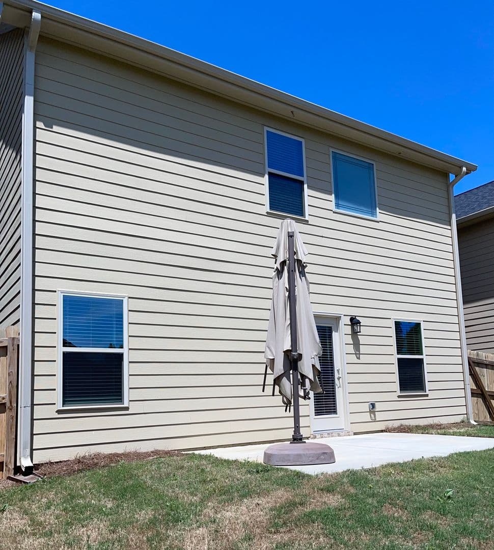 Hampton House: 2651 Lovejoy Crossing Ln