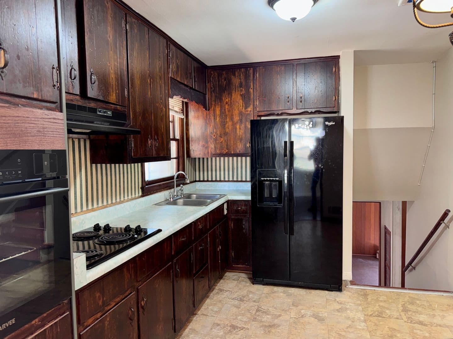 Forest Park House: 430 Windsor Dr.