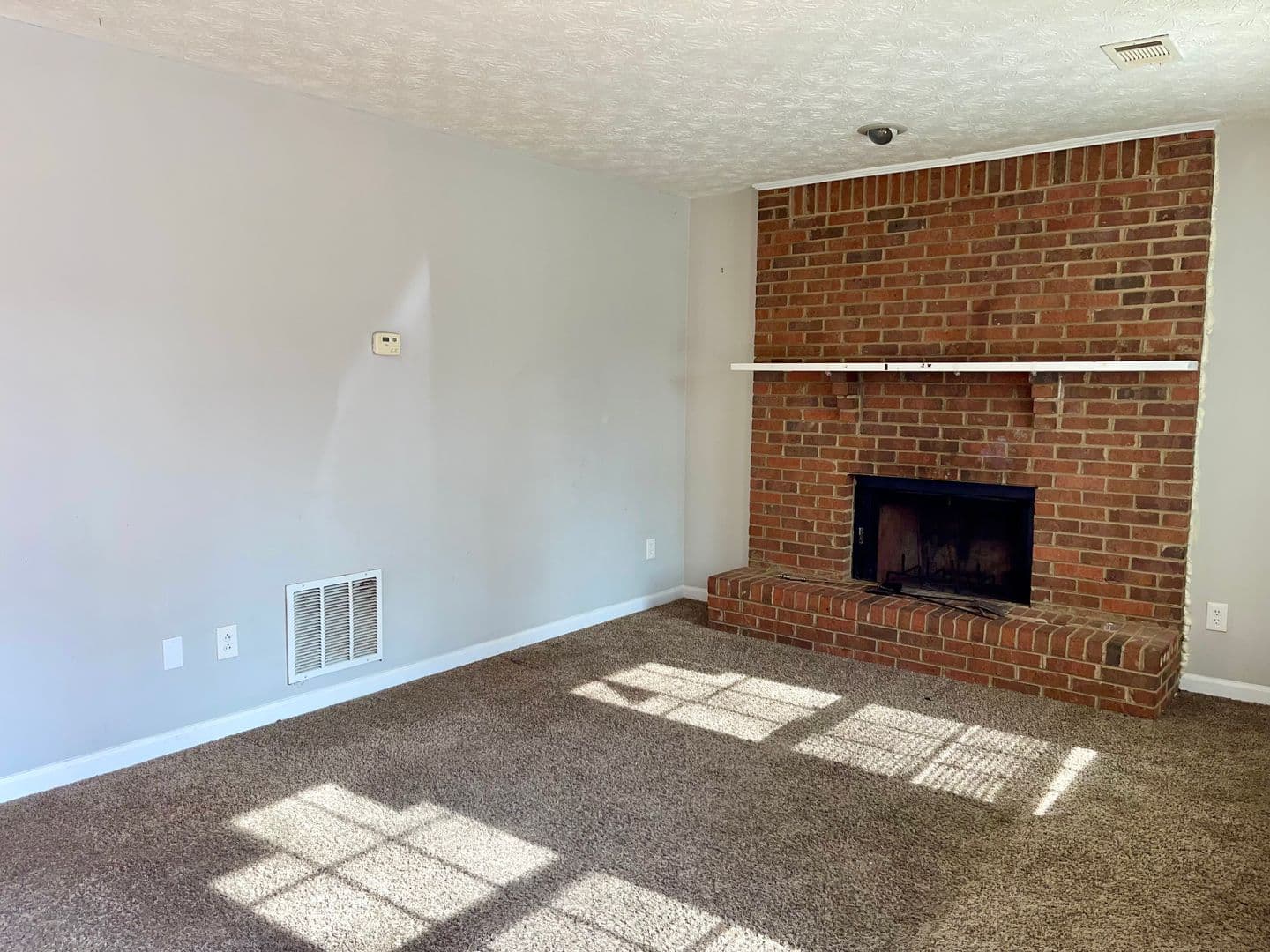 Atlanta Townhome: 945 Silverwood Drive