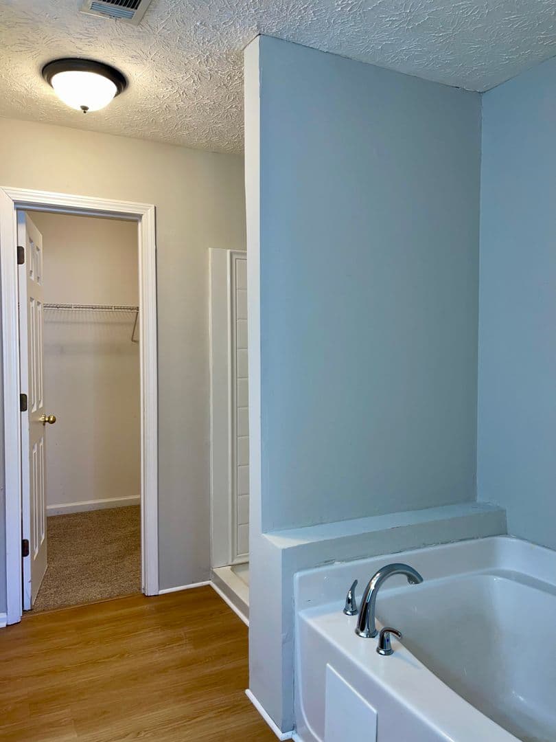 Jonesboro House: 8262 Parkwood Place