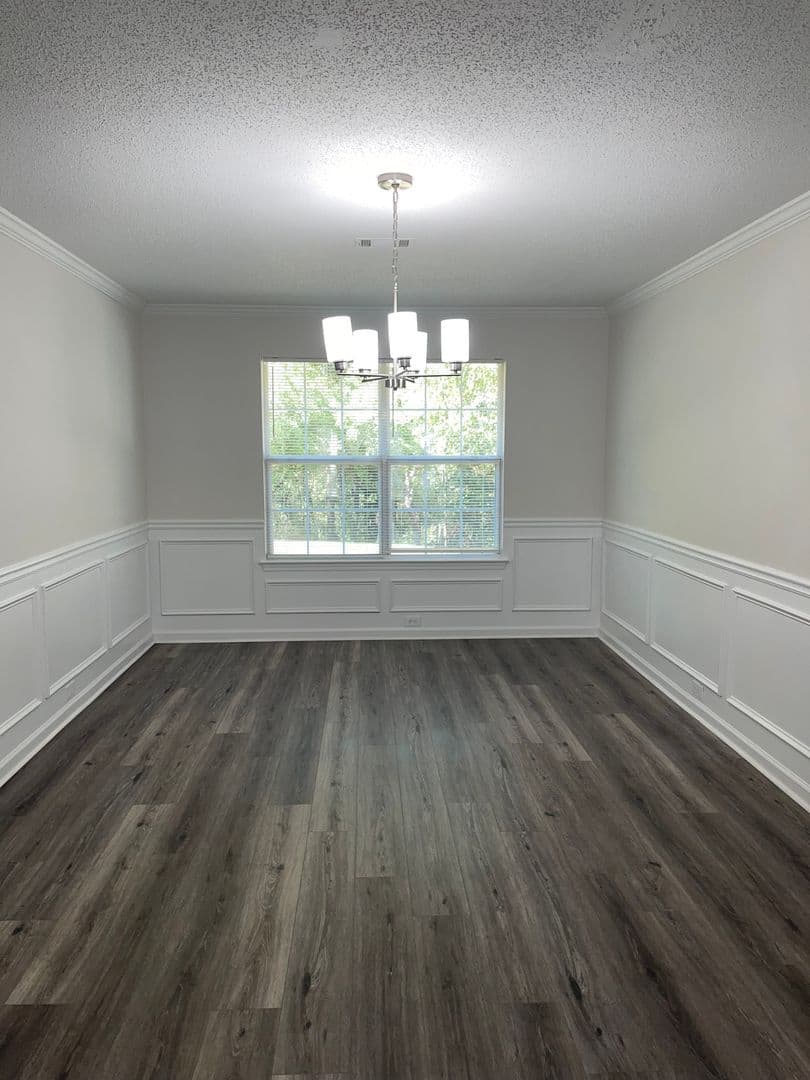 College Park House: 4181 Post Oak Grove
