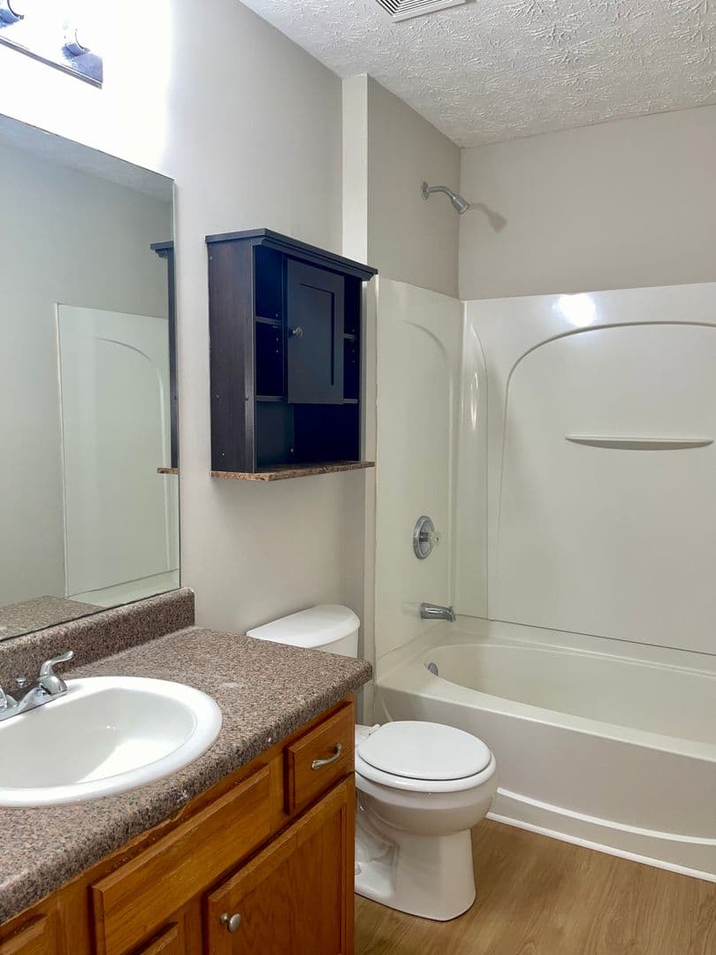 Jonesboro House: 8262 Parkwood Place