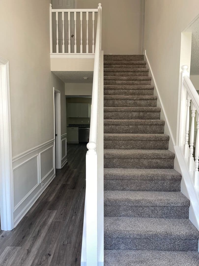 College Park House: 4181 Post Oak Grove