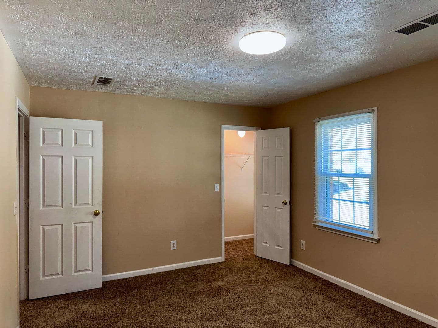 Stone Mountain Townhome: 5248 Ridge Forest Dr