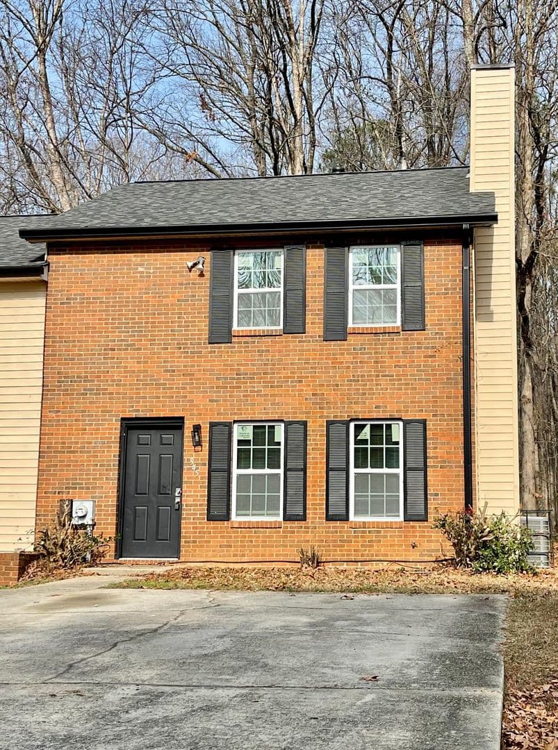 Atlanta Townhome: 945 Silverwood Drive