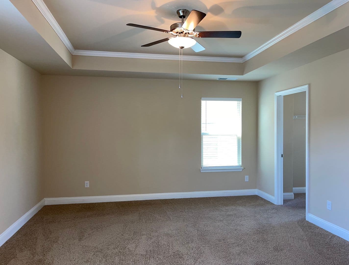 Hampton House: 2651 Lovejoy Crossing Ln